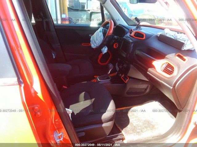 Photo 4 VIN: ZACCJBAB7JPH06867 - JEEP RENEGADE 