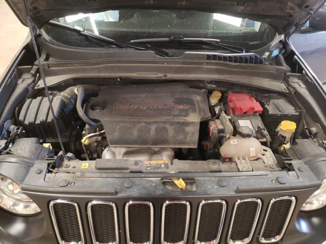 Photo 6 VIN: ZACCJBABXJPJ49739 - JEEP RENEGADE 