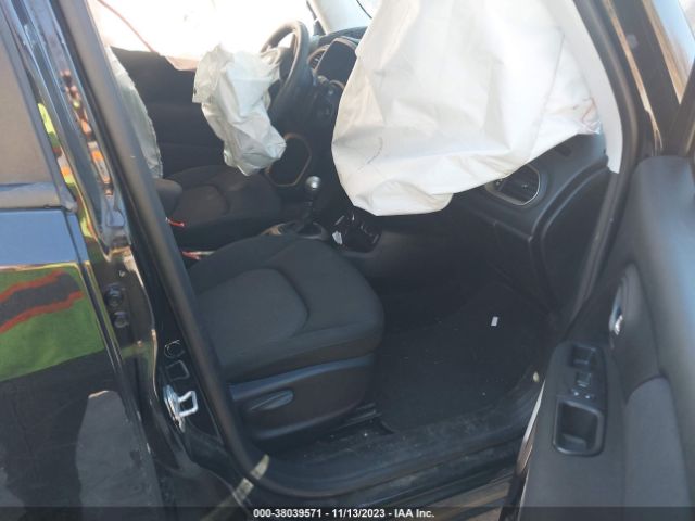 Photo 4 VIN: ZACCJBAH1HPE89864 - JEEP RENEGADE 