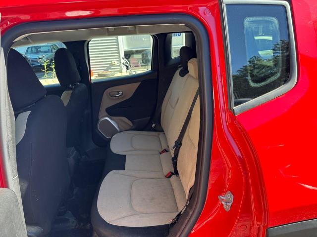 Photo 5 VIN: ZACCJBAT0FPB70001 - JEEP RENEGADE S 