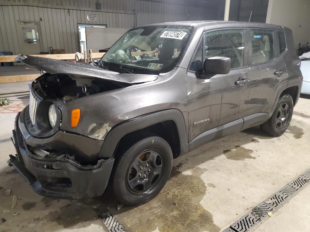 Photo 0 VIN: ZACCJBAT0GPE29674 - JEEP RENEGADE 