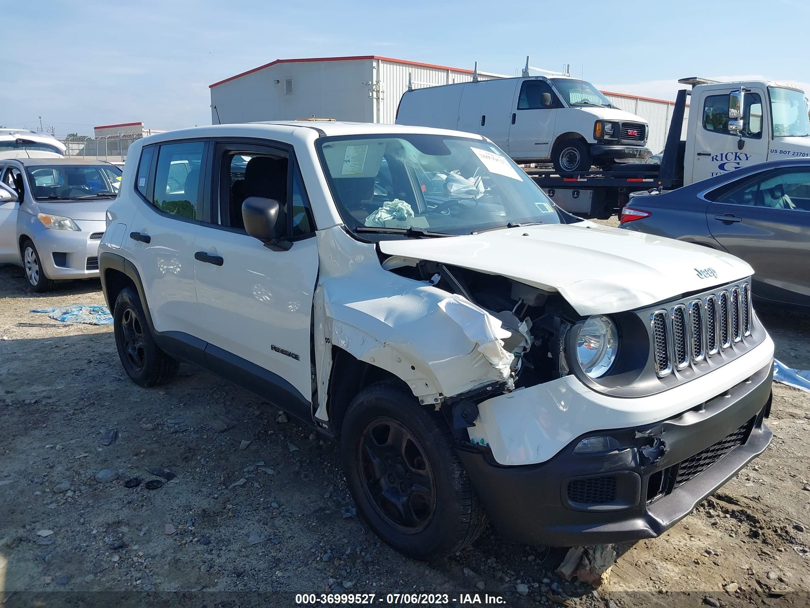 Photo 0 VIN: ZACCJBAT7FPB90185 - JEEP RENEGADE 