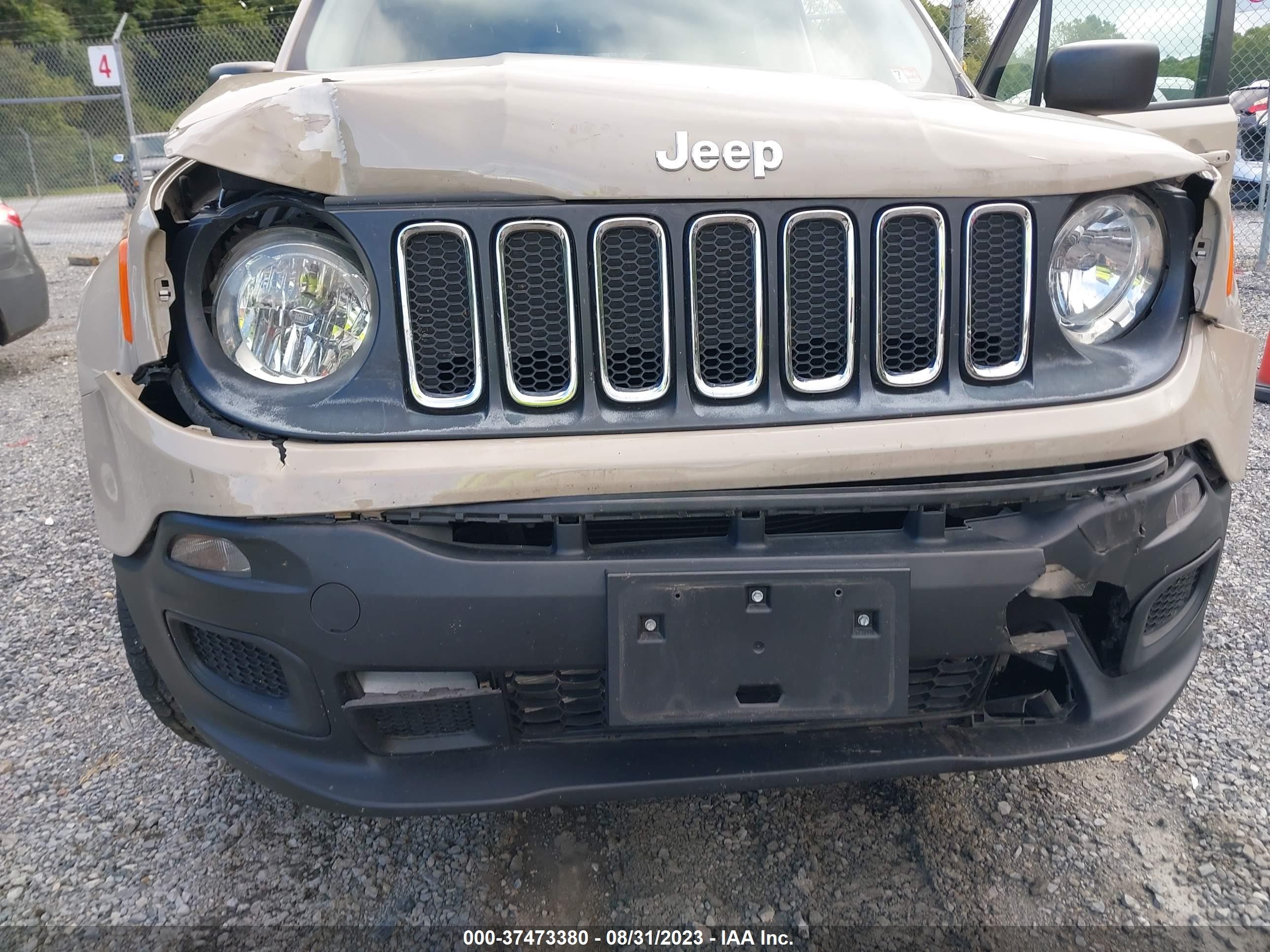 Photo 5 VIN: ZACCJBAT7GPE32748 - JEEP RENEGADE 