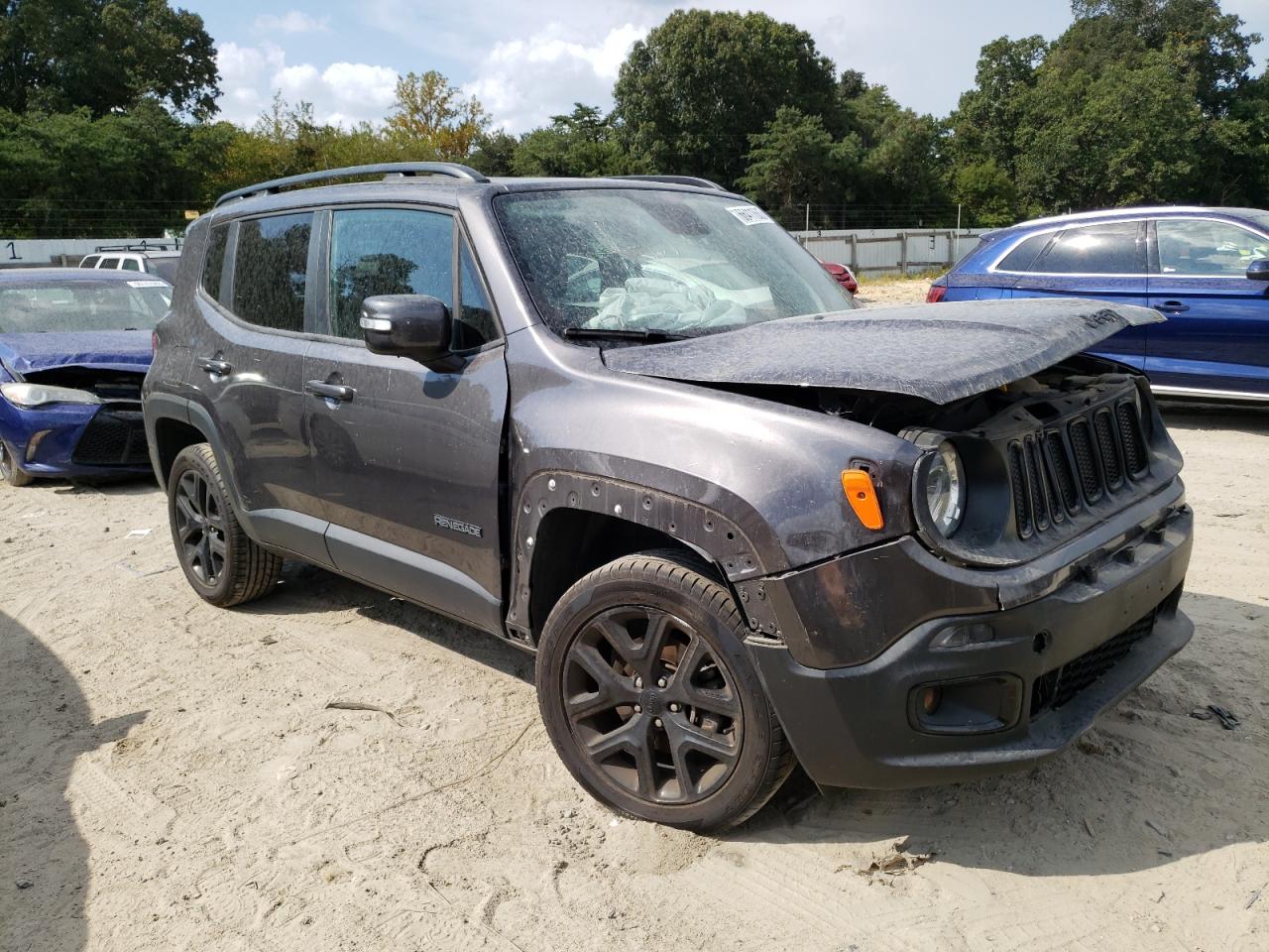 Photo 3 VIN: ZACCJBBB0JPH14209 - JEEP RENEGADE 