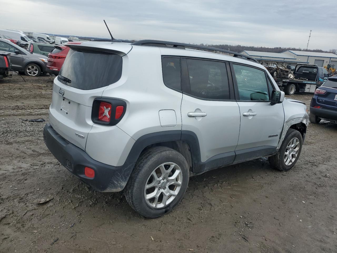 Photo 2 VIN: ZACCJBBB1HPE89776 - JEEP RENEGADE 