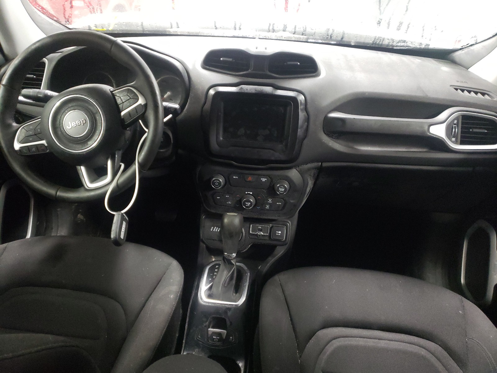 Photo 8 VIN: ZACCJBBB2JPJ35459 - JEEP RENEGADE L 