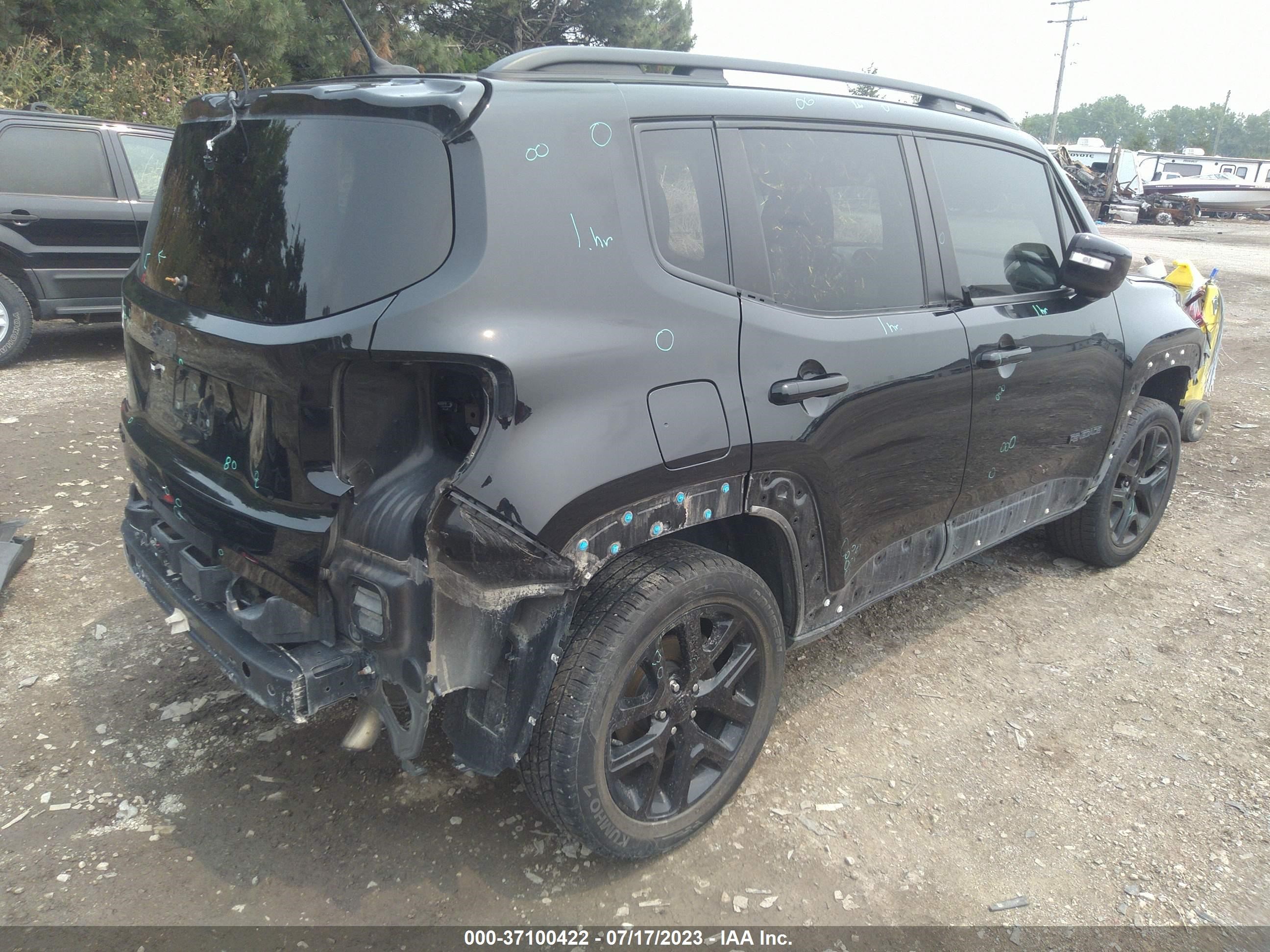 Photo 3 VIN: ZACCJBBB3HPG63203 - JEEP RENEGADE 