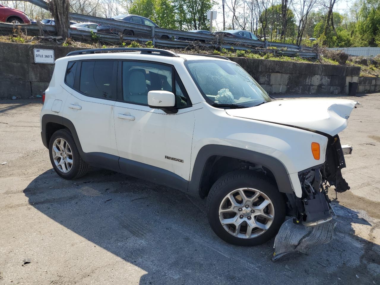 Photo 3 VIN: ZACCJBBB3JPJ26849 - JEEP RENEGADE 