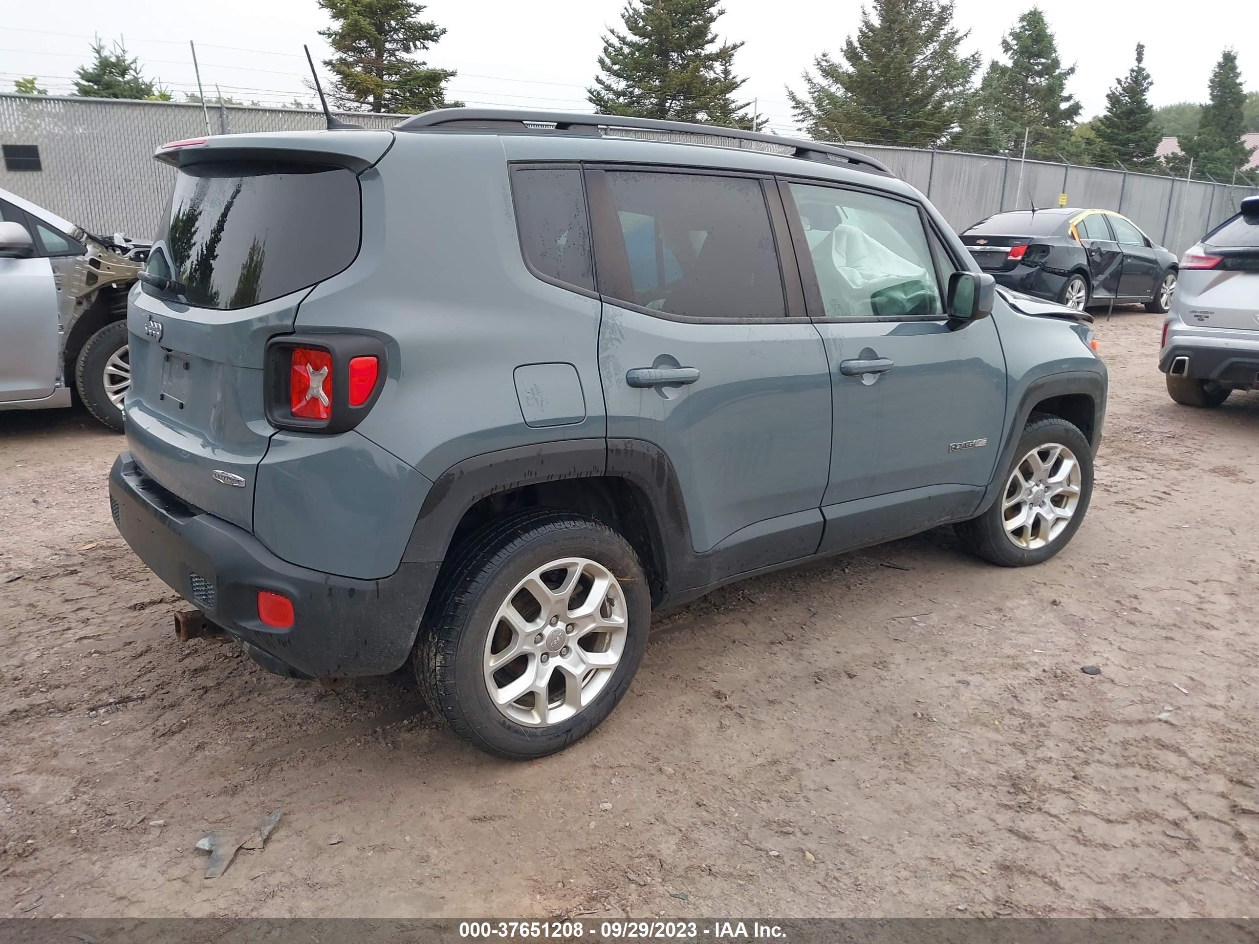 Photo 3 VIN: ZACCJBBB4HPF03721 - JEEP RENEGADE 