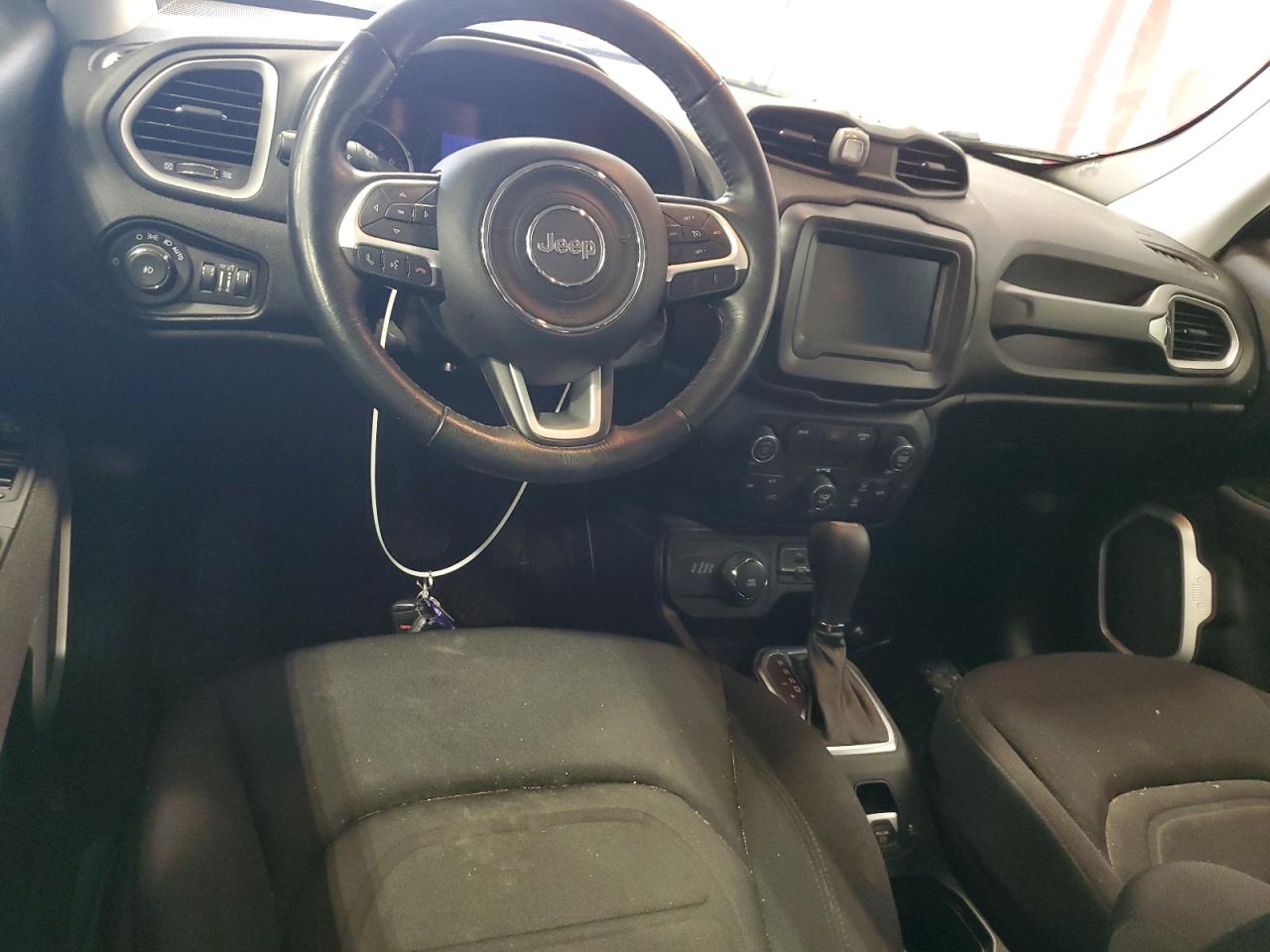 Photo 7 VIN: ZACCJBBB4JPJ32806 - JEEP RENEGADE 