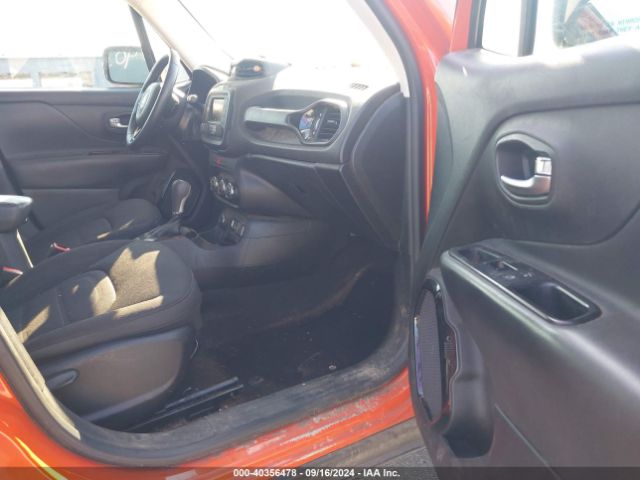 Photo 4 VIN: ZACCJBBB5HPE93264 - JEEP RENEGADE 