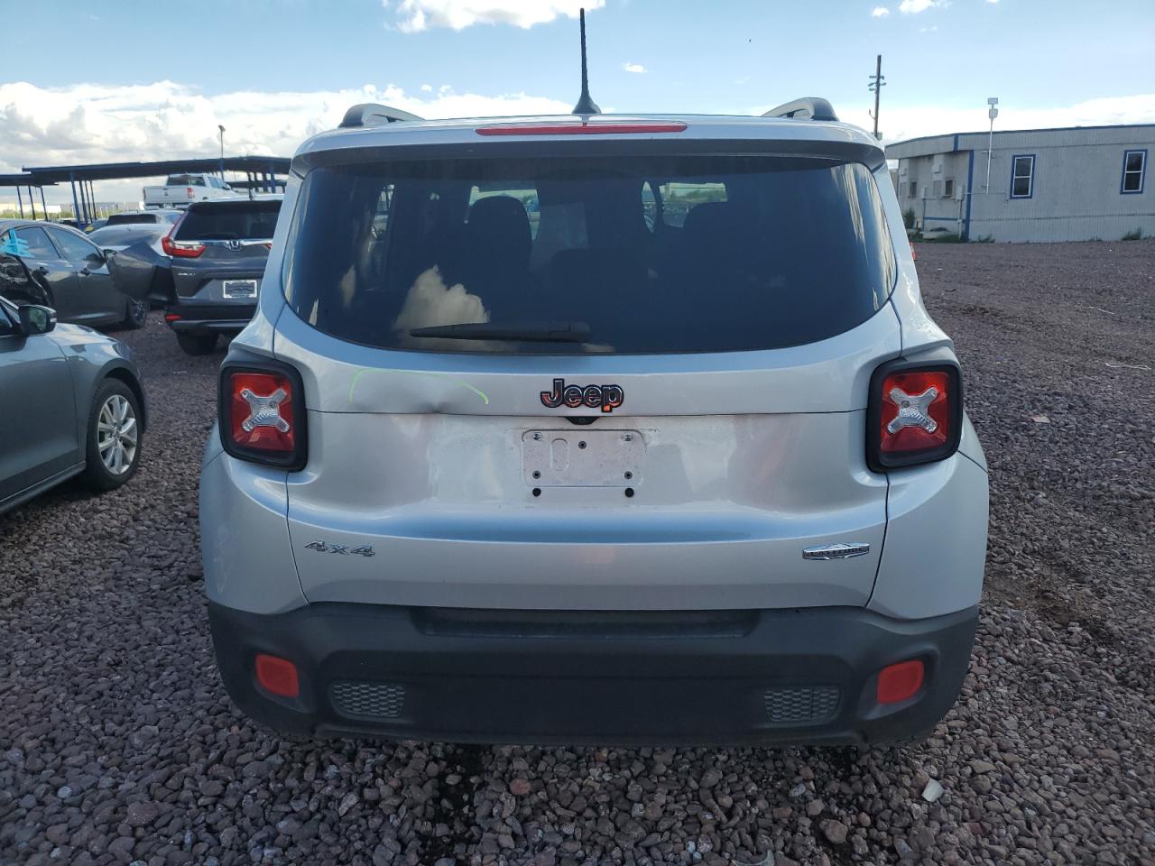 Photo 5 VIN: ZACCJBBB5HPG14410 - JEEP RENEGADE 