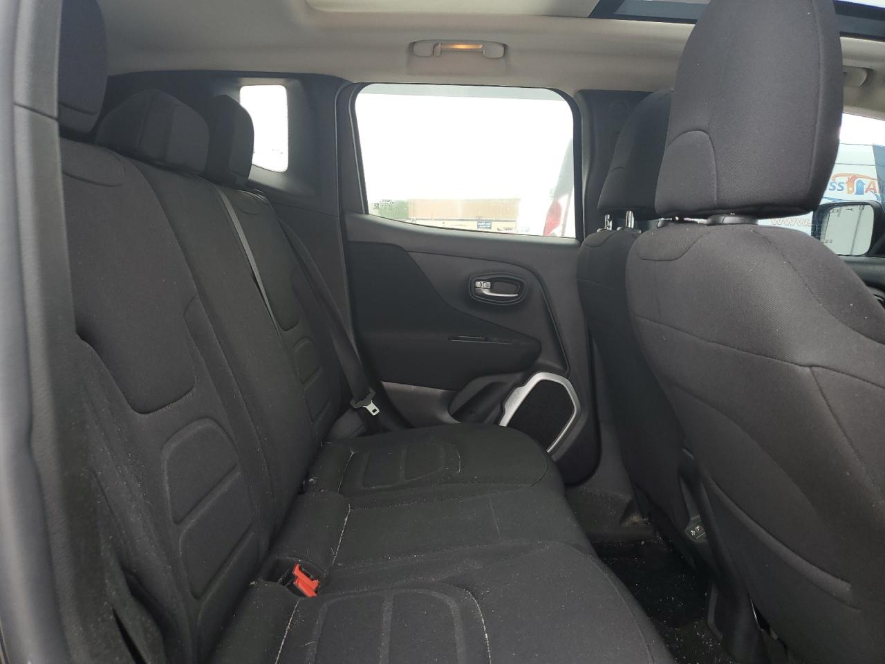 Photo 10 VIN: ZACCJBBB5JPH44466 - JEEP RENEGADE 