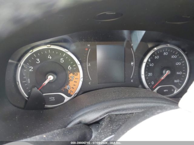 Photo 6 VIN: ZACCJBBB6HPG53796 - JEEP RENEGADE 