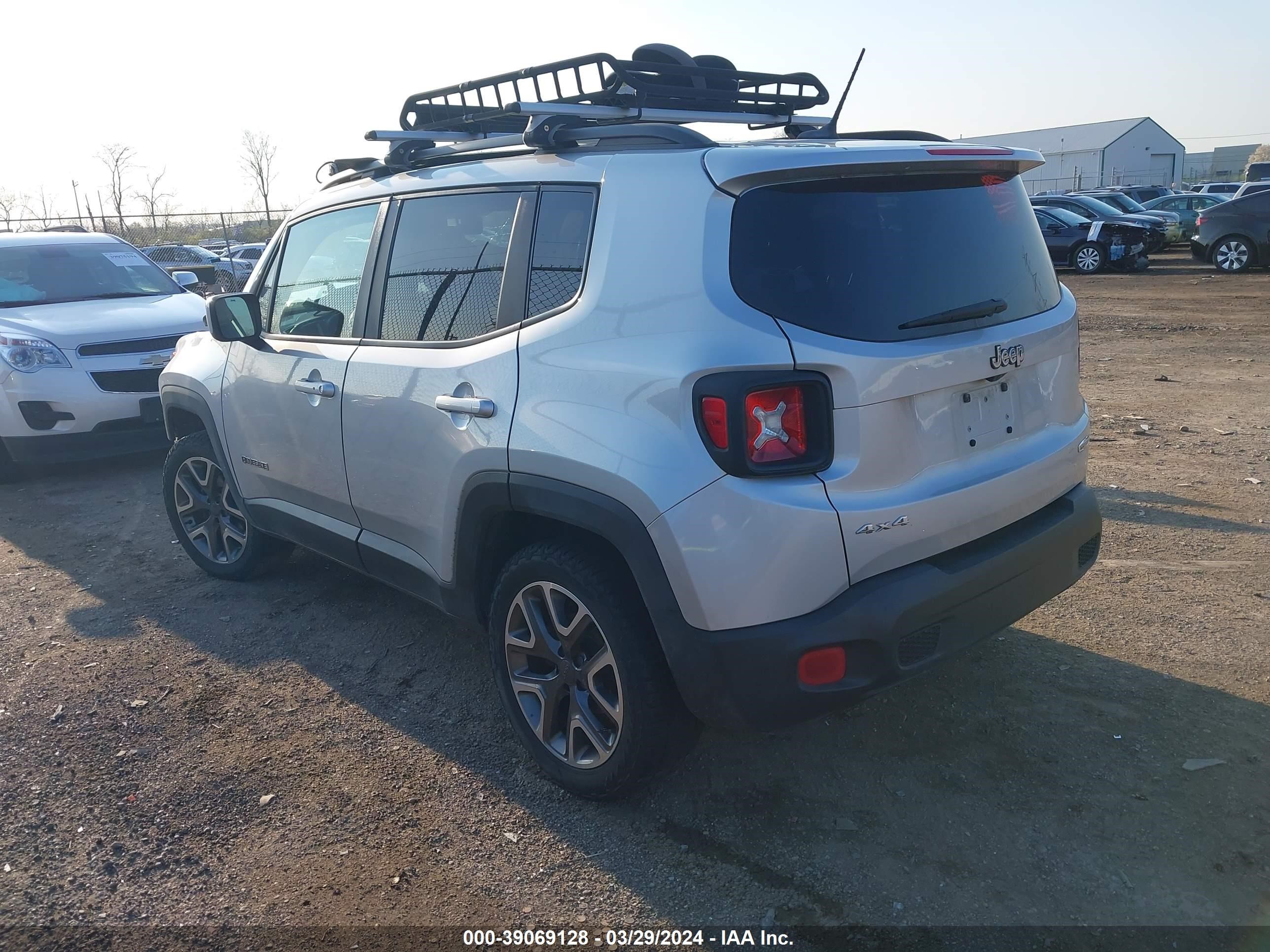 Photo 2 VIN: ZACCJBBB7HPF62455 - JEEP RENEGADE 