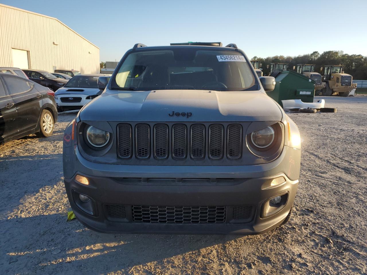 Photo 4 VIN: ZACCJBBB8HPE63899 - JEEP RENEGADE 