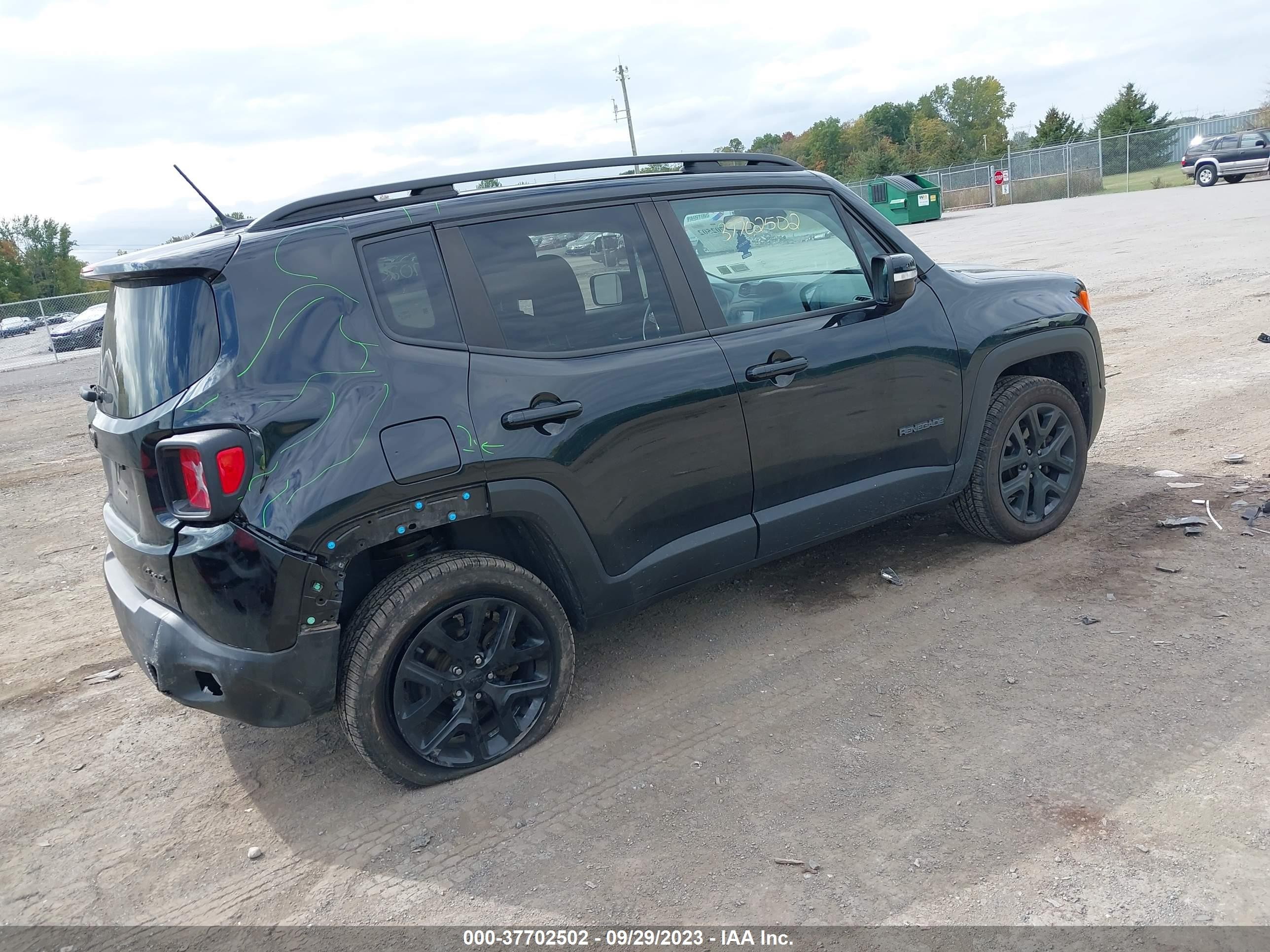 Photo 3 VIN: ZACCJBBB8HPE66964 - JEEP RENEGADE 