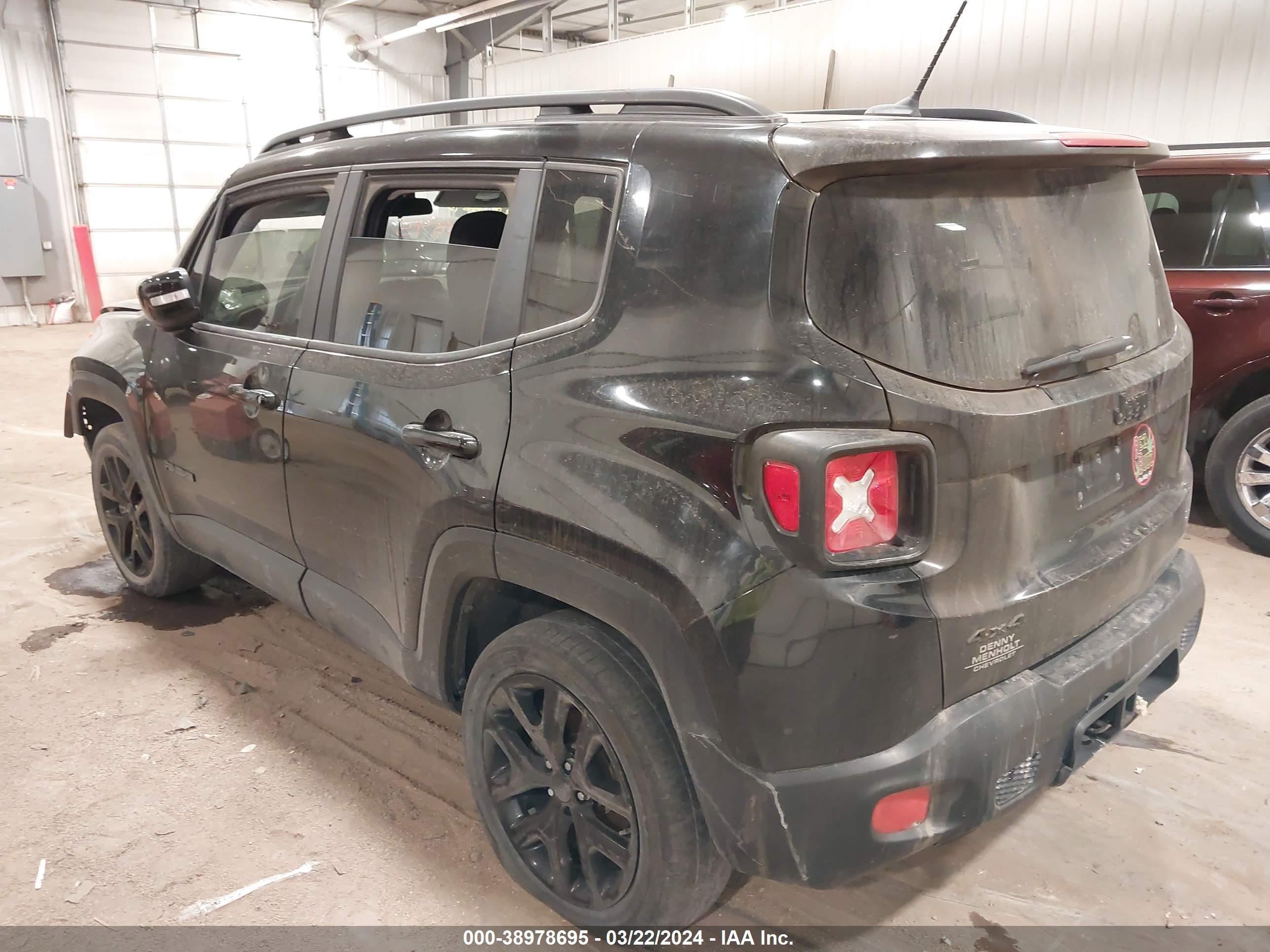 Photo 2 VIN: ZACCJBBB8HPF29075 - JEEP RENEGADE 