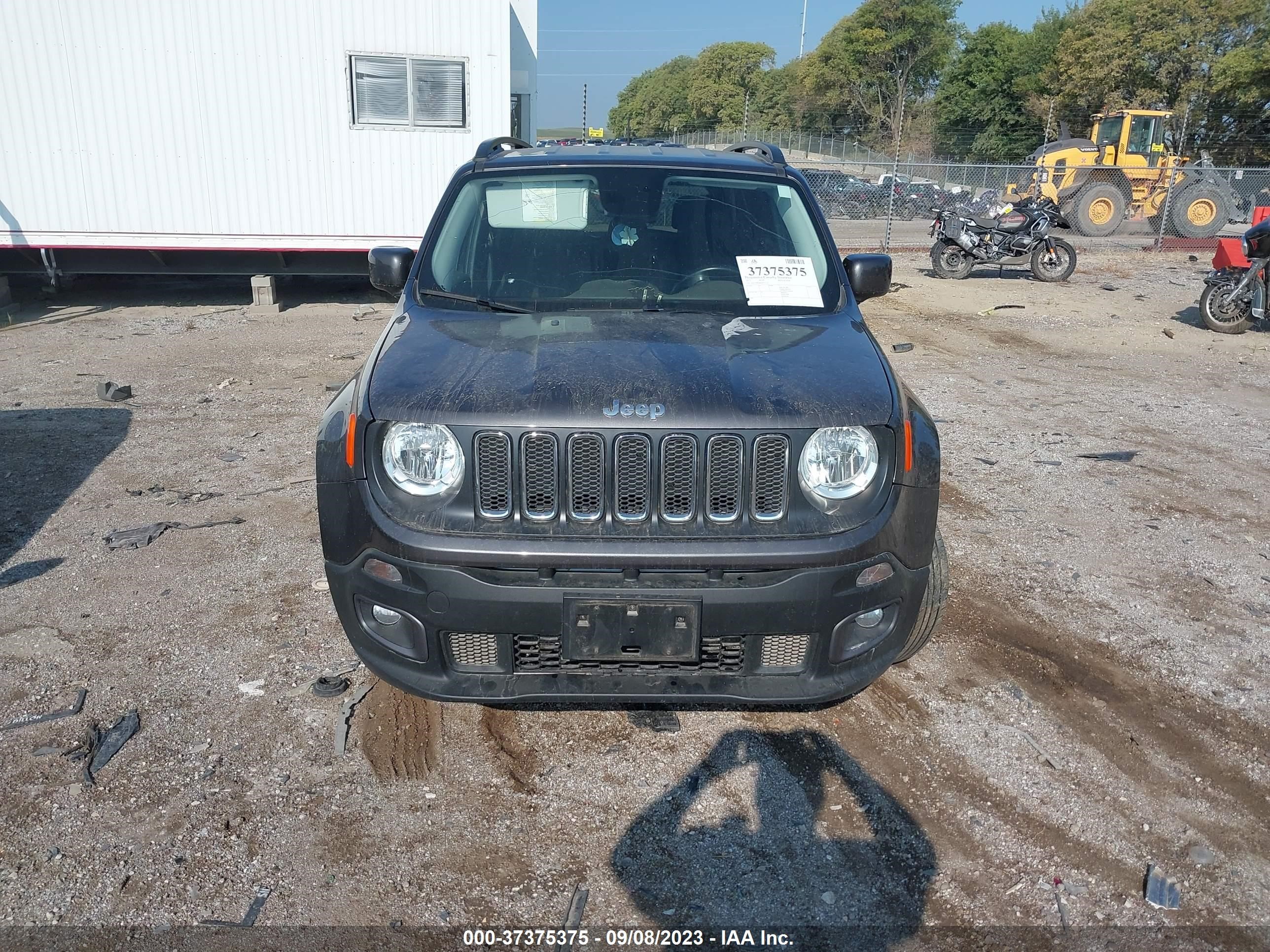 Photo 11 VIN: ZACCJBBB9HPF75174 - JEEP RENEGADE 