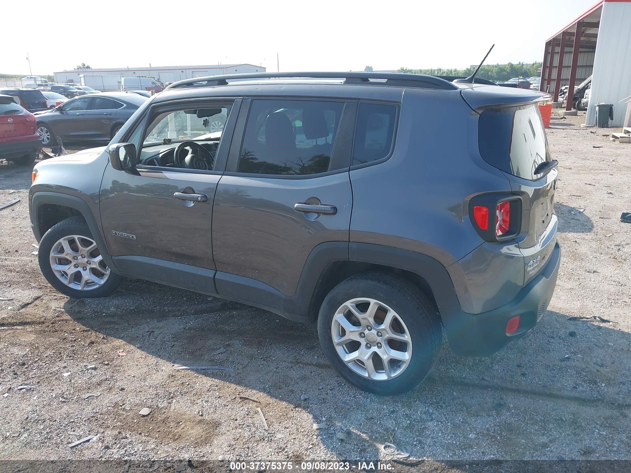 Photo 2 VIN: ZACCJBBB9HPF75174 - JEEP RENEGADE 