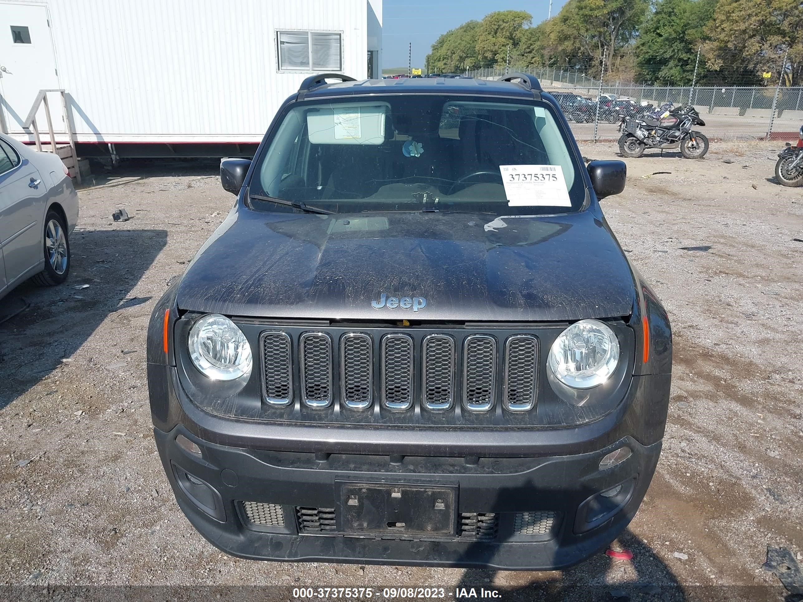 Photo 5 VIN: ZACCJBBB9HPF75174 - JEEP RENEGADE 