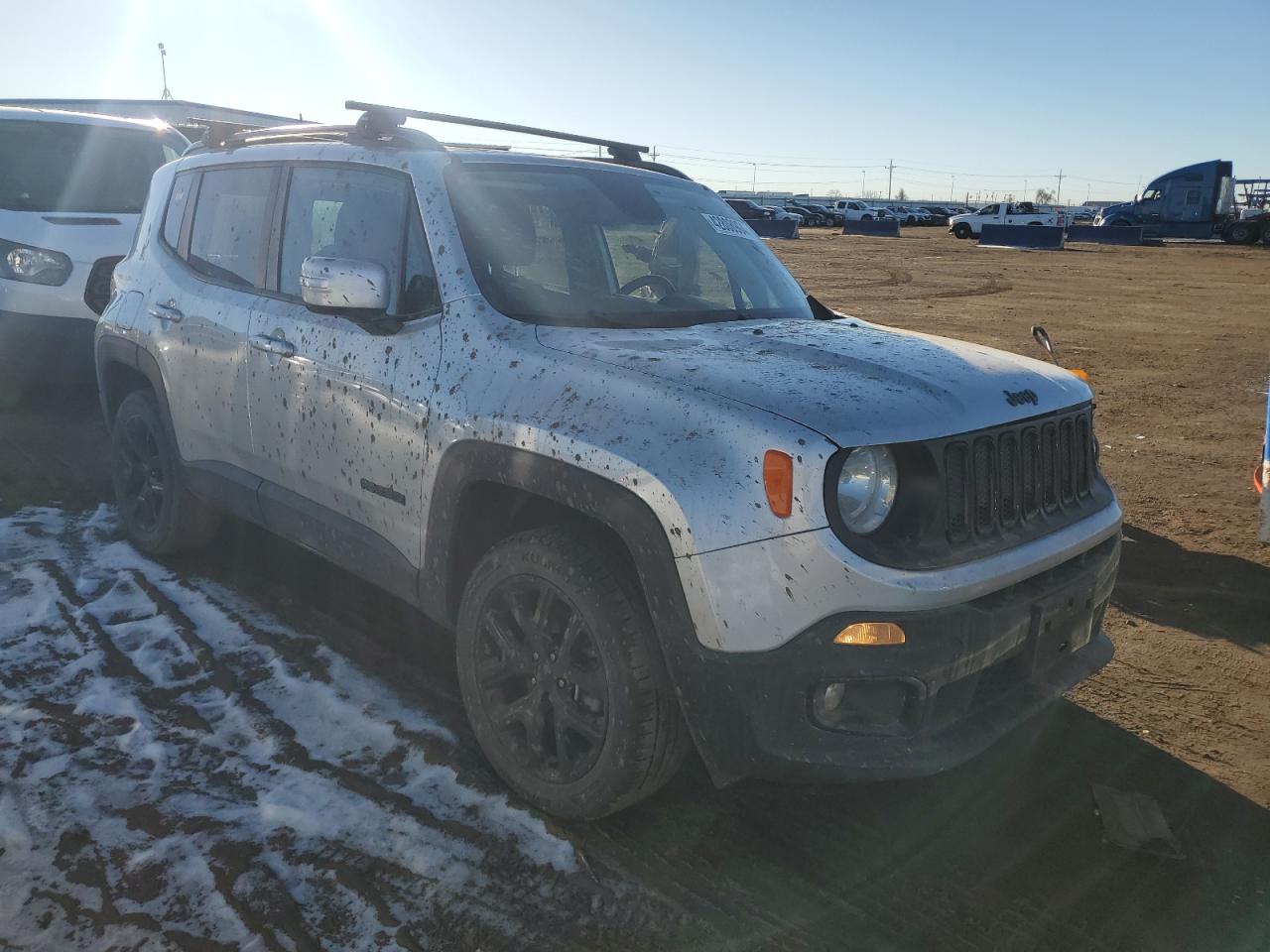 Photo 3 VIN: ZACCJBBB9JPH09834 - JEEP RENEGADE 