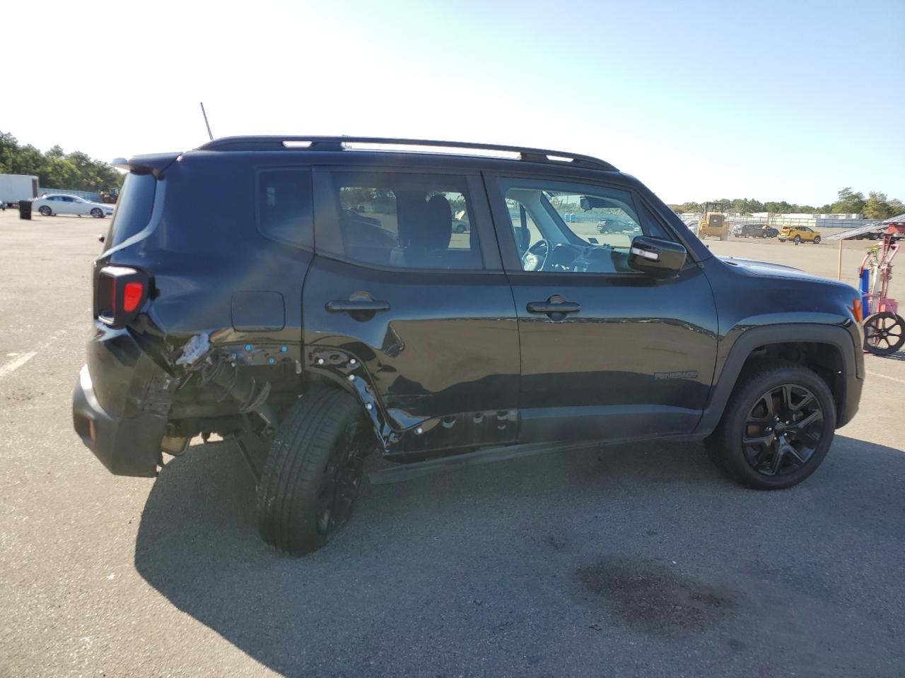 Photo 2 VIN: ZACCJBBB9JPH15827 - JEEP RENEGADE 