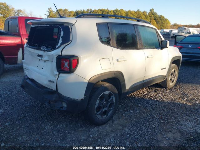 Photo 3 VIN: ZACCJBBH0FPB63448 - JEEP RENEGADE 