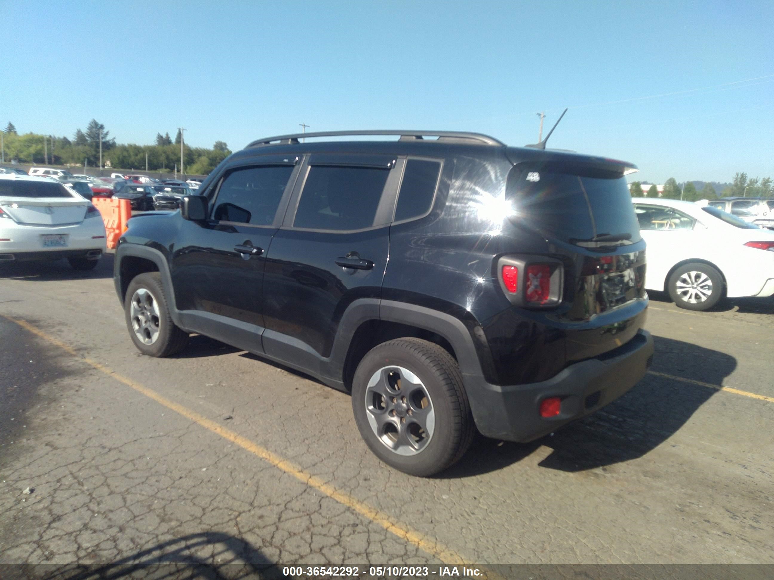 Photo 2 VIN: ZACCJBBH1FPB50162 - JEEP RENEGADE 