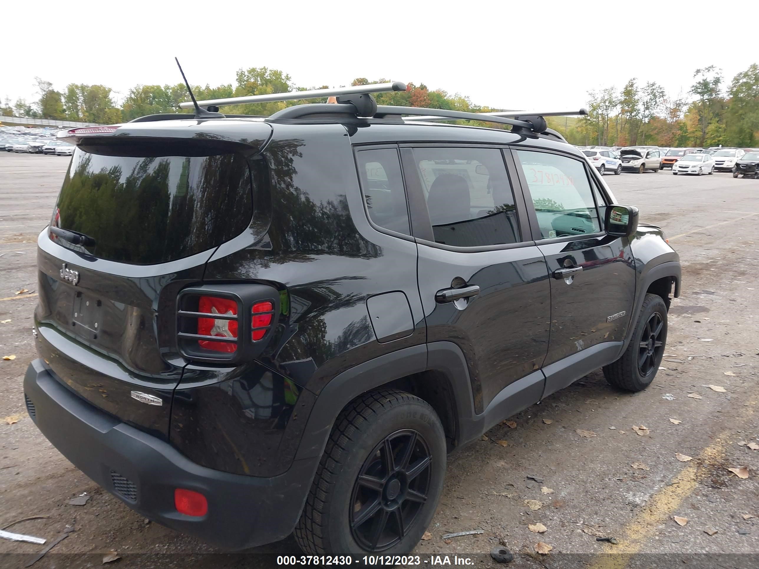 Photo 3 VIN: ZACCJBBH2FPC43451 - JEEP RENEGADE 