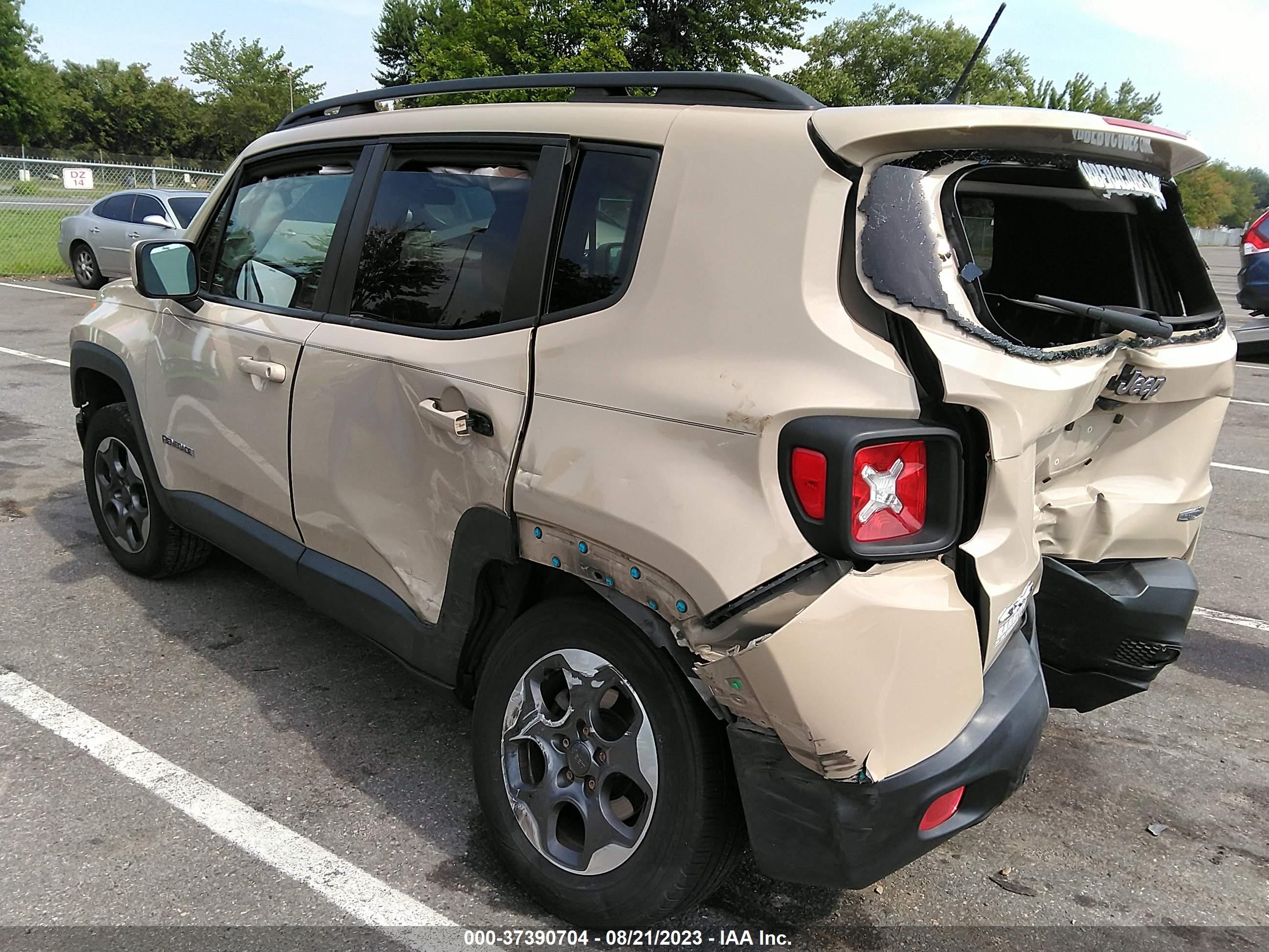 Photo 2 VIN: ZACCJBBH3FPC15965 - JEEP RENEGADE 