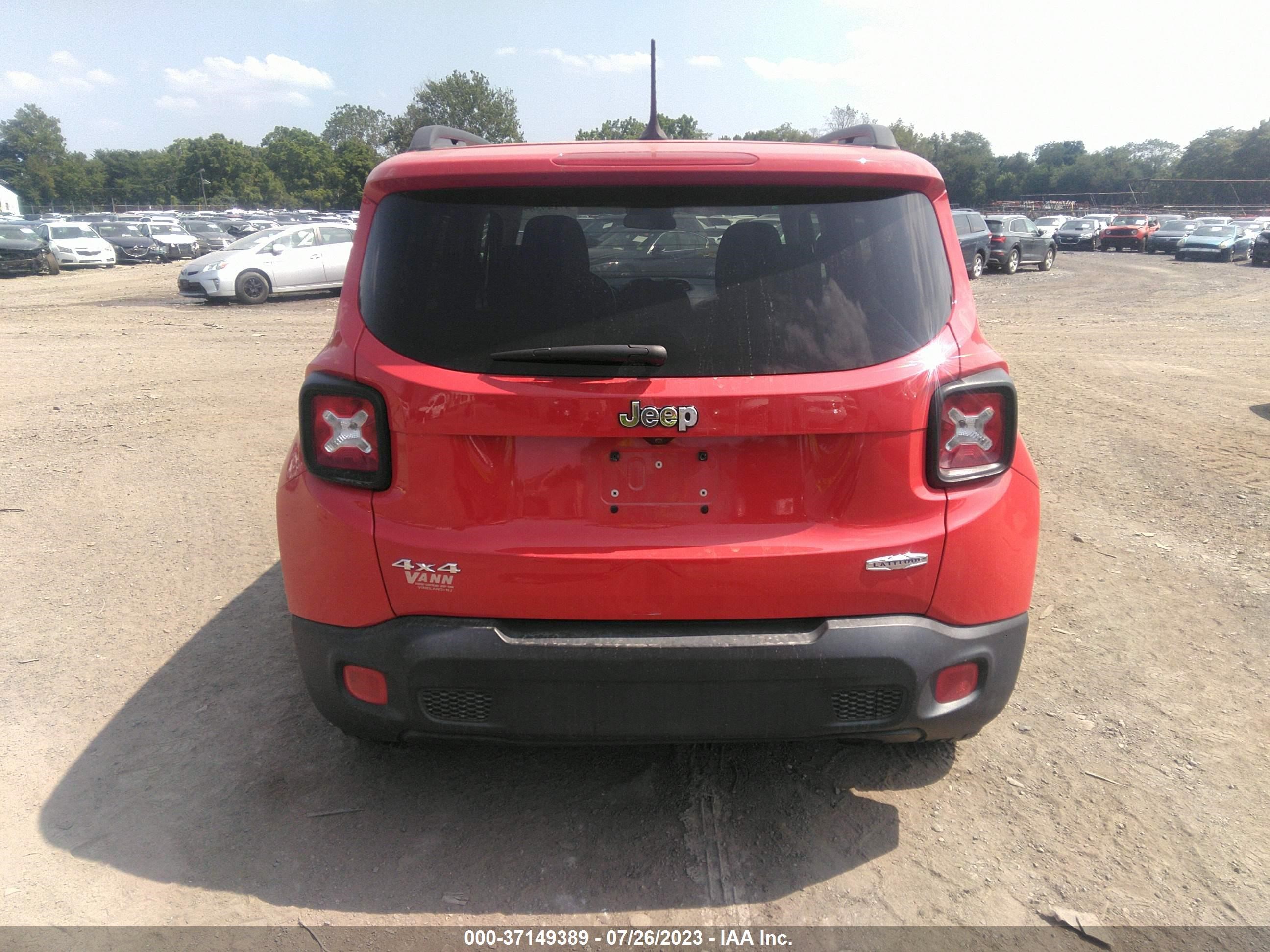 Photo 15 VIN: ZACCJBBT0FPB59415 - JEEP RENEGADE 