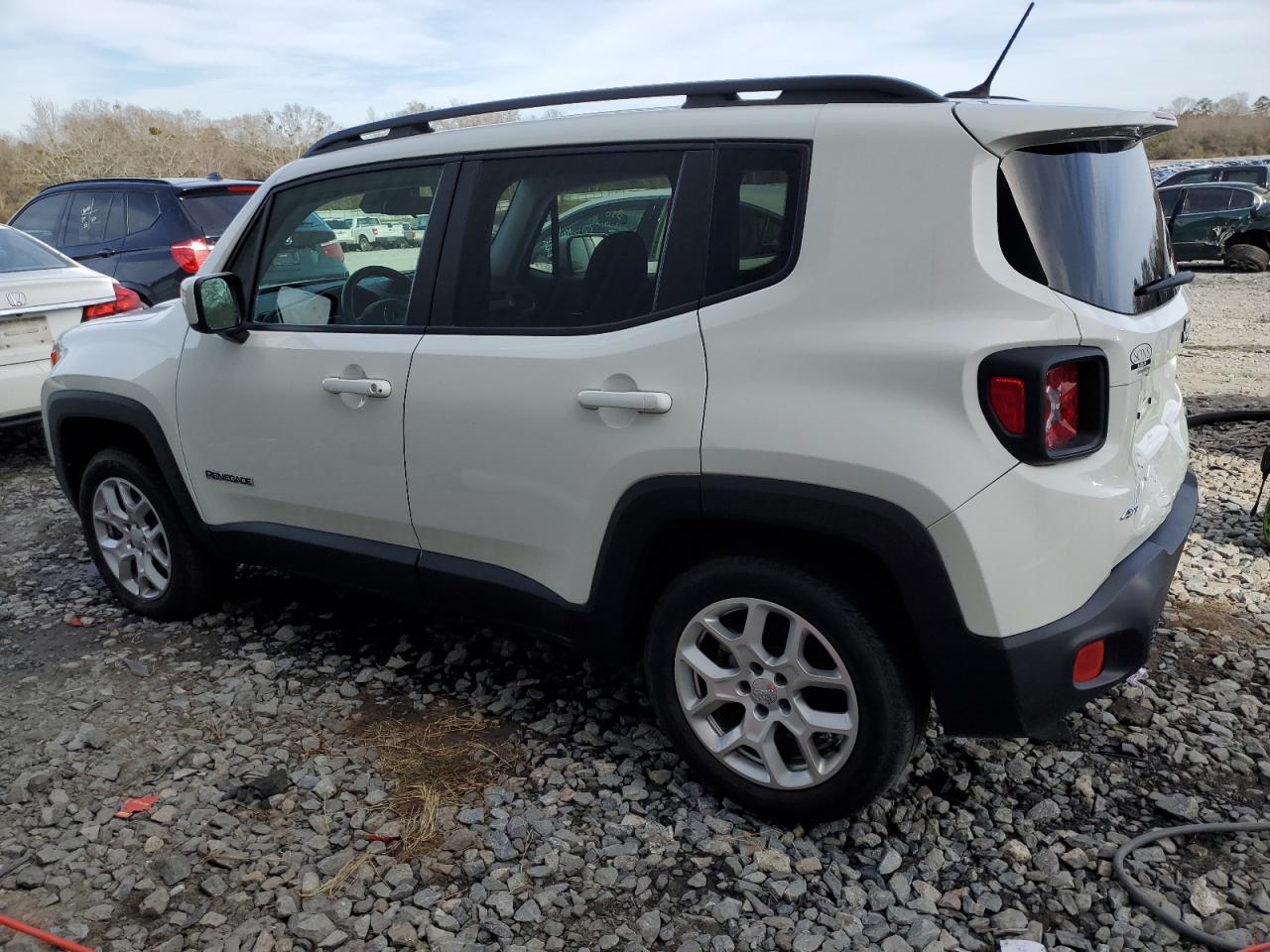 Photo 1 VIN: ZACCJBBT0FPB63154 - JEEP RENEGADE 