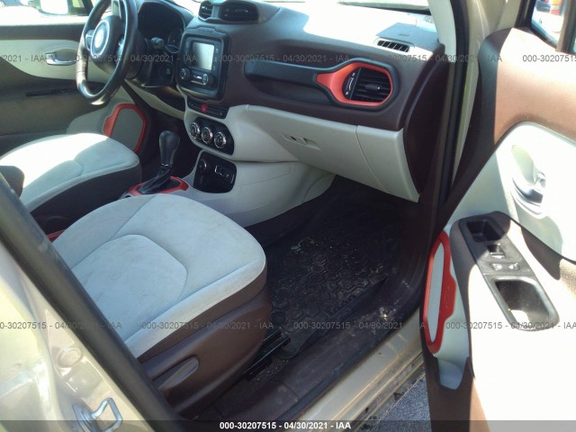 Photo 4 VIN: ZACCJBBT0FPB65510 - JEEP RENEGADE 