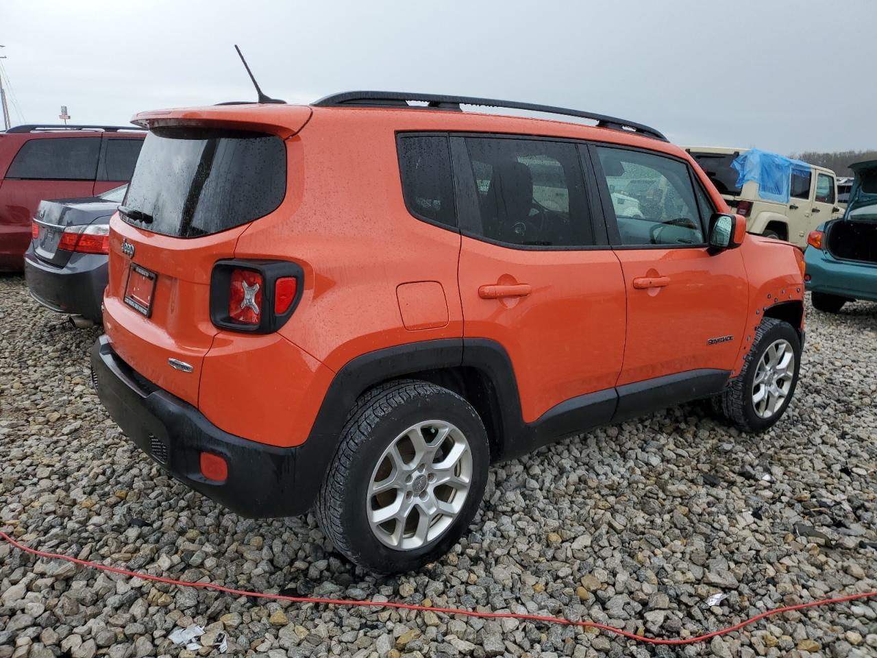 Photo 2 VIN: ZACCJBBT2FPC15458 - JEEP RENEGADE 