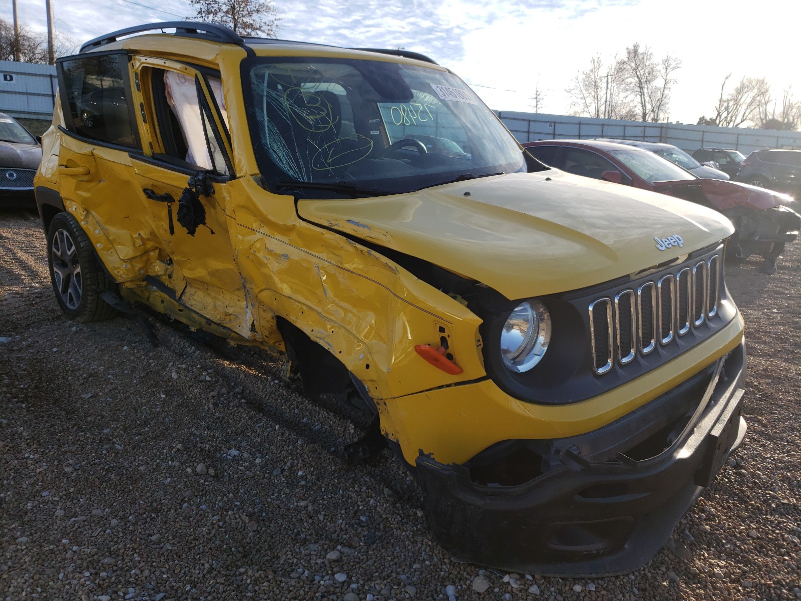 Photo 0 VIN: ZACCJBBT2FPC46516 - JEEP RENEGADE L 