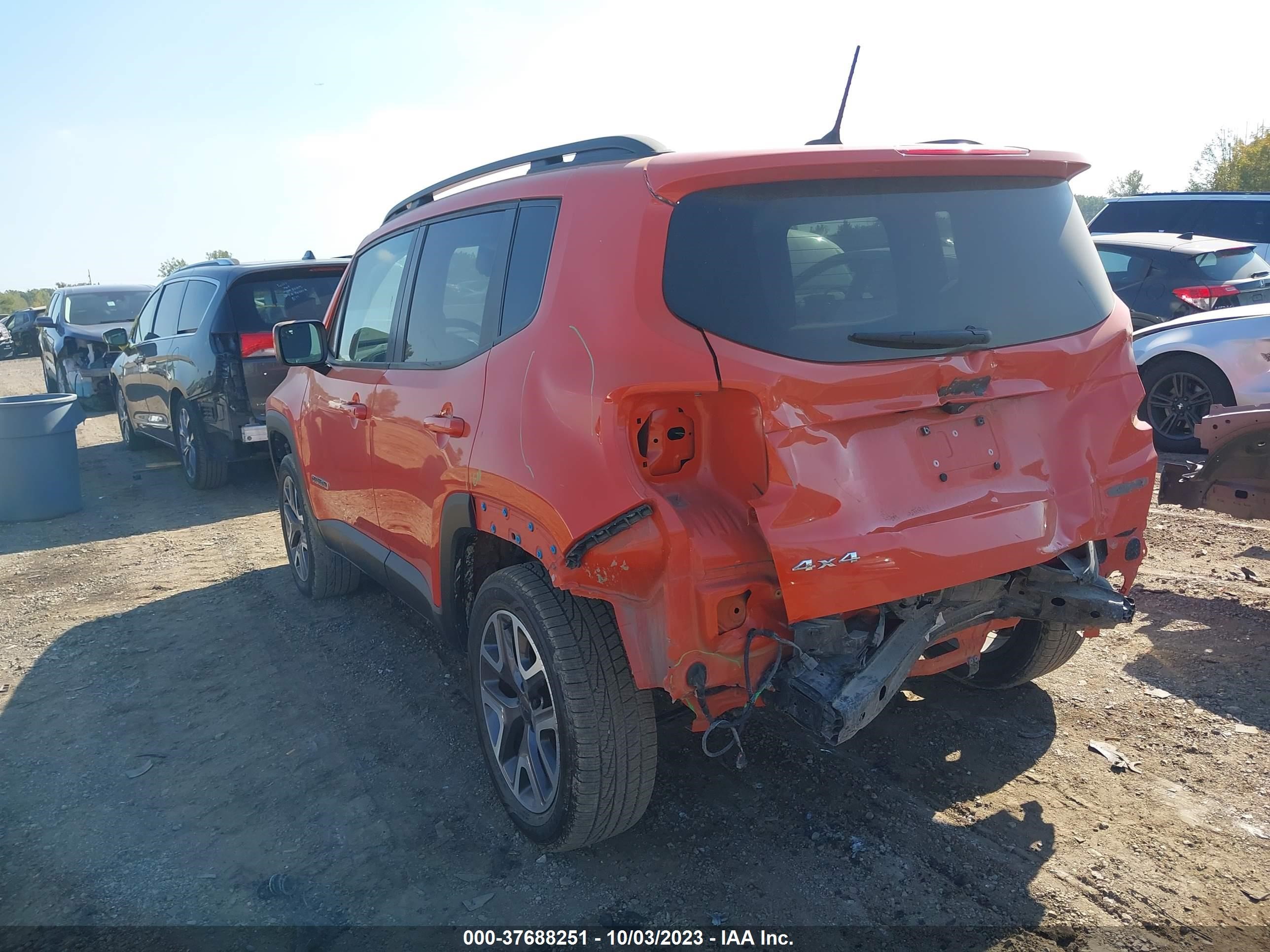 Photo 2 VIN: ZACCJBBT3GPE38948 - JEEP RENEGADE 