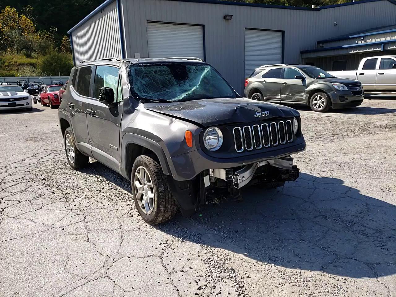 Photo 10 VIN: ZACCJBBT4GPC54389 - JEEP RENEGADE L 