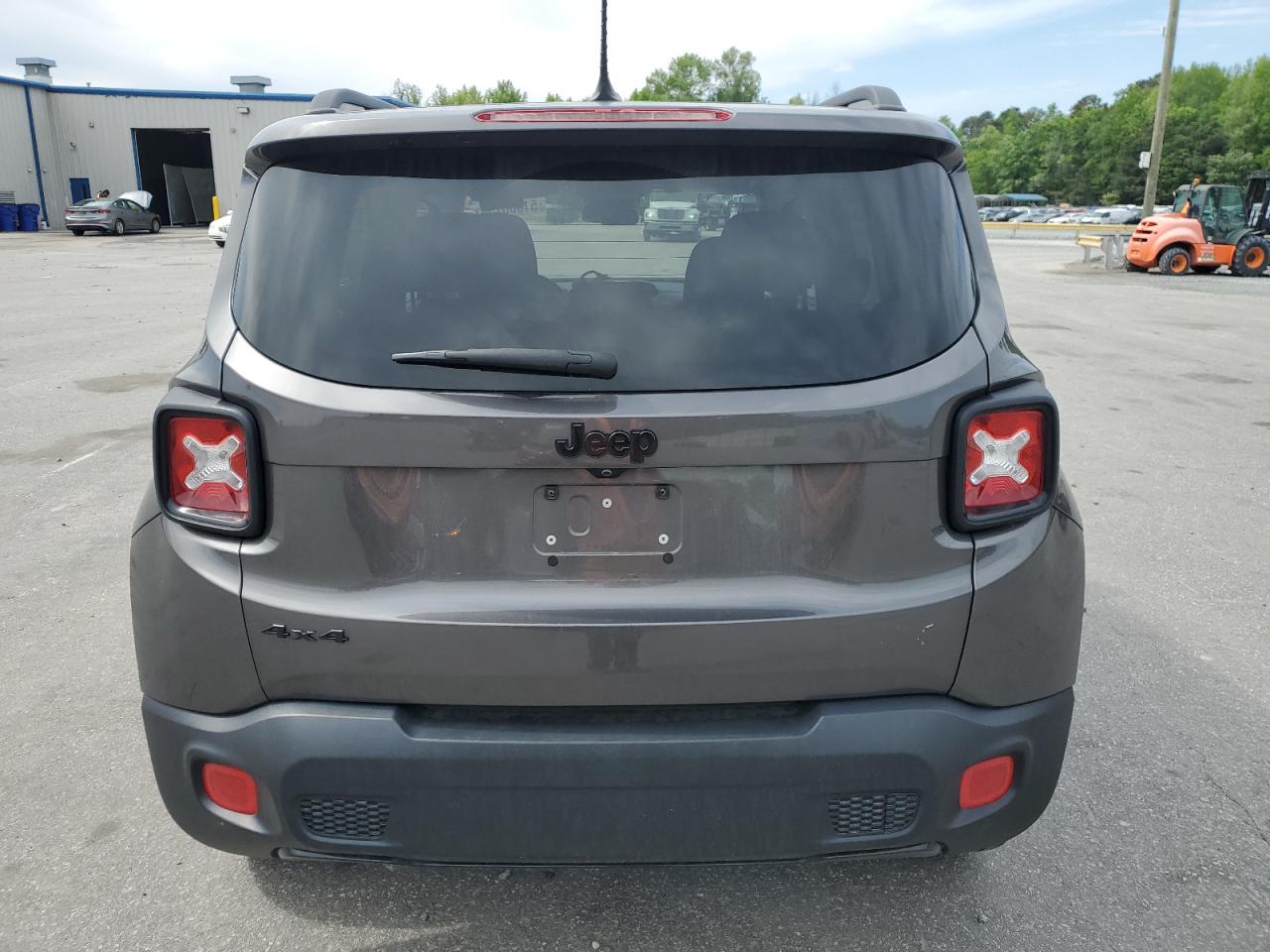 Photo 5 VIN: ZACCJBBT4GPD43511 - JEEP RENEGADE 