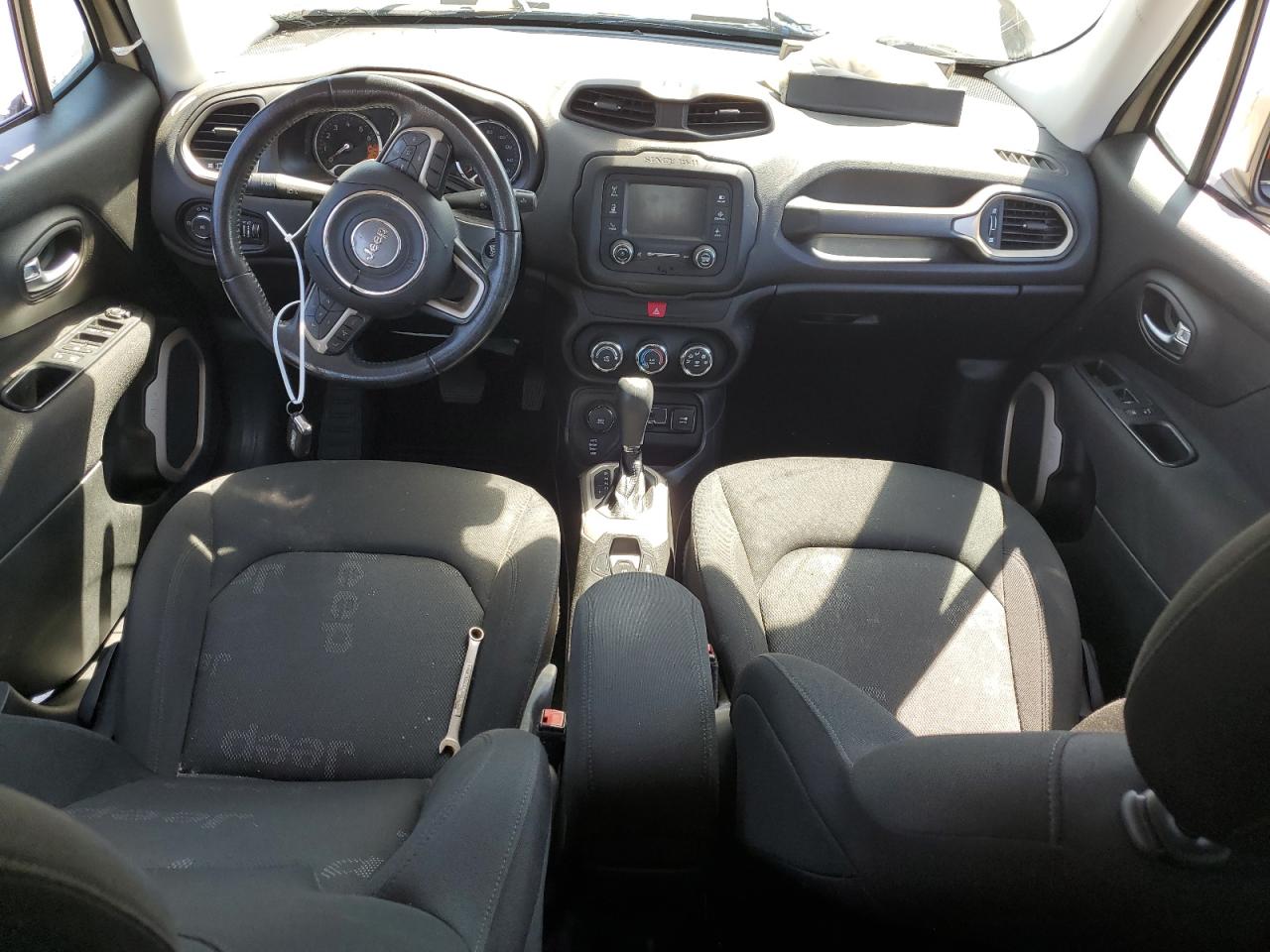 Photo 7 VIN: ZACCJBBT5GPC64610 - JEEP RENEGADE 