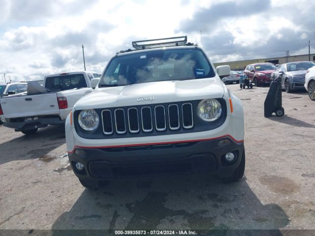 Photo 5 VIN: ZACCJBBT7FPC26777 - JEEP RENEGADE 