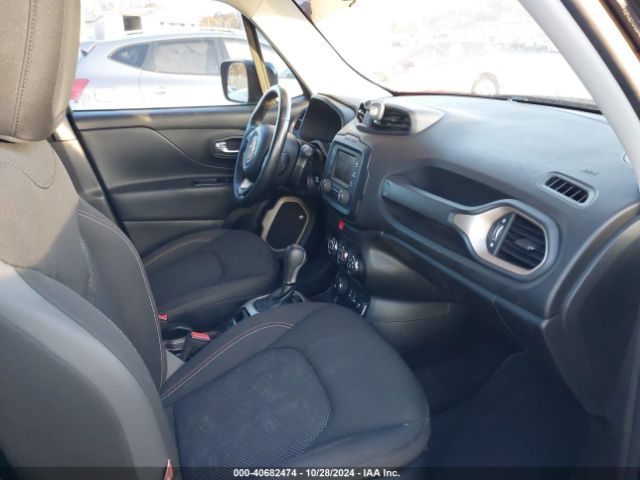 Photo 4 VIN: ZACCJBBT7GPC91369 - JEEP RENEGADE 