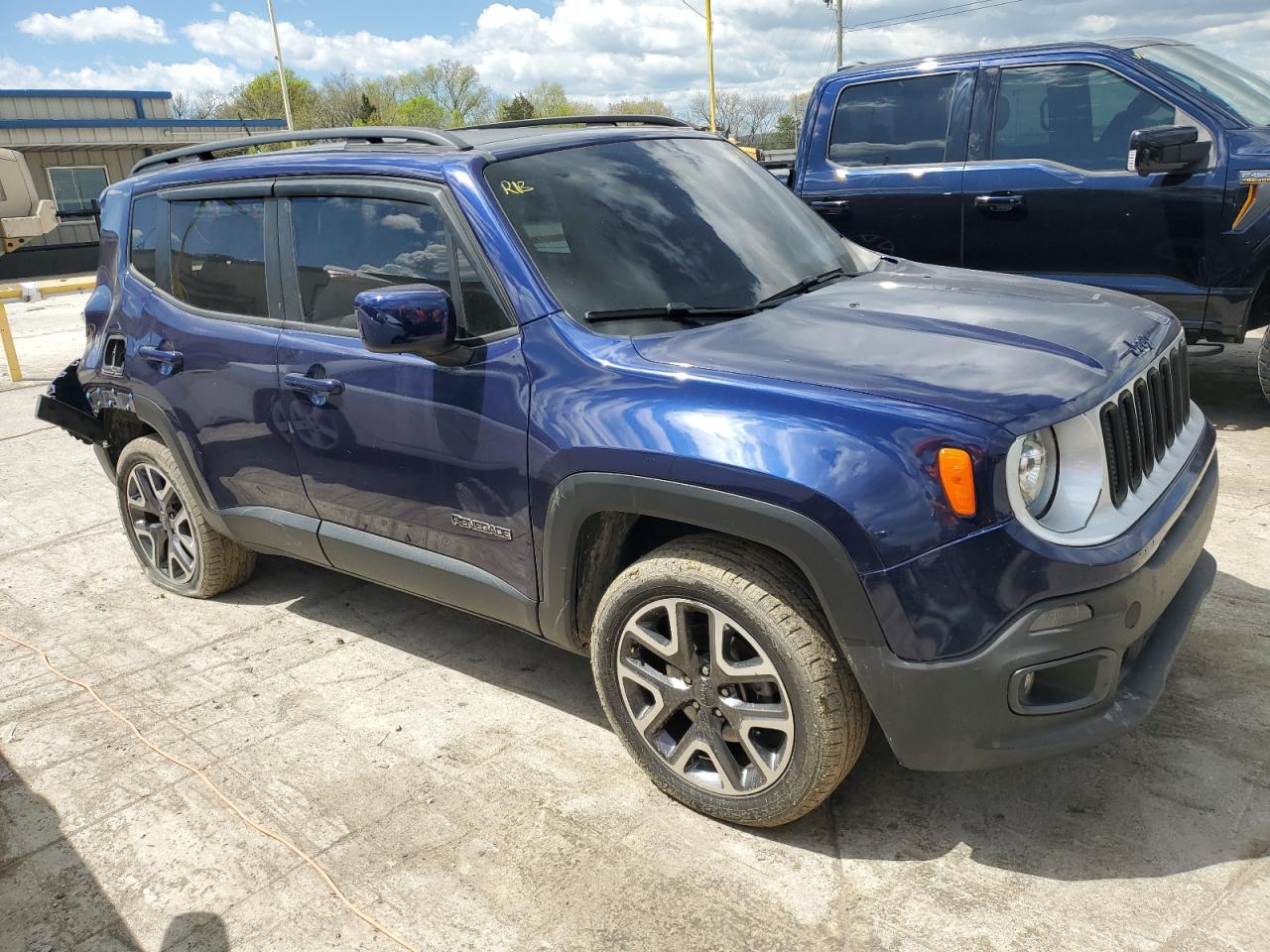 Photo 3 VIN: ZACCJBBT7GPD38402 - JEEP RENEGADE 