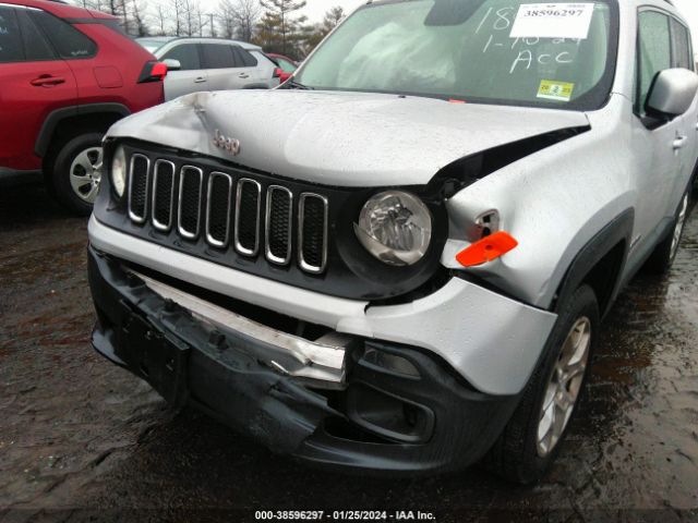 Photo 5 VIN: ZACCJBBT7GPD99944 - JEEP RENEGADE 