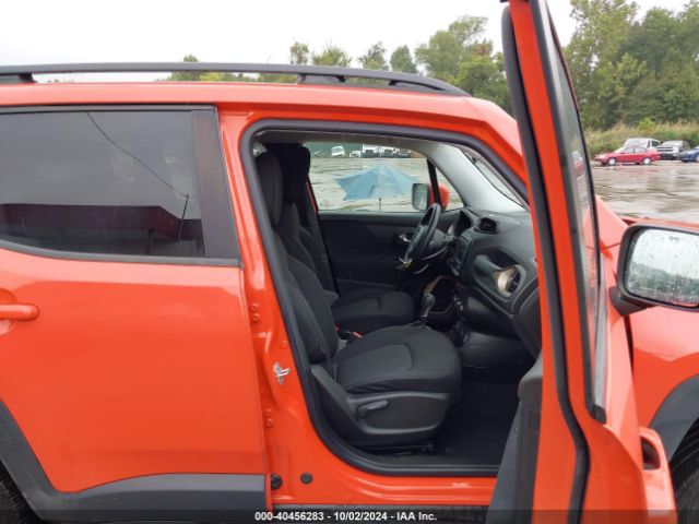 Photo 4 VIN: ZACCJBBT8GPD79007 - JEEP RENEGADE 