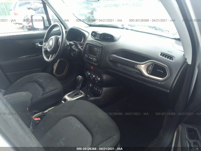 Photo 4 VIN: ZACCJBBT9GPD74883 - JEEP RENEGADE 