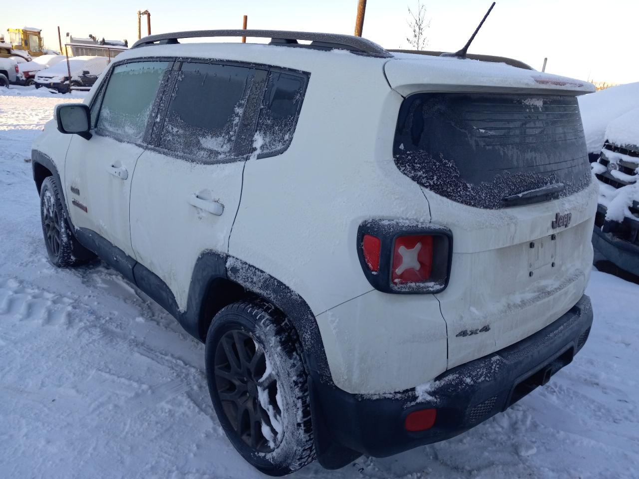 Photo 1 VIN: ZACCJBBT9GPE16677 - JEEP RENEGADE 