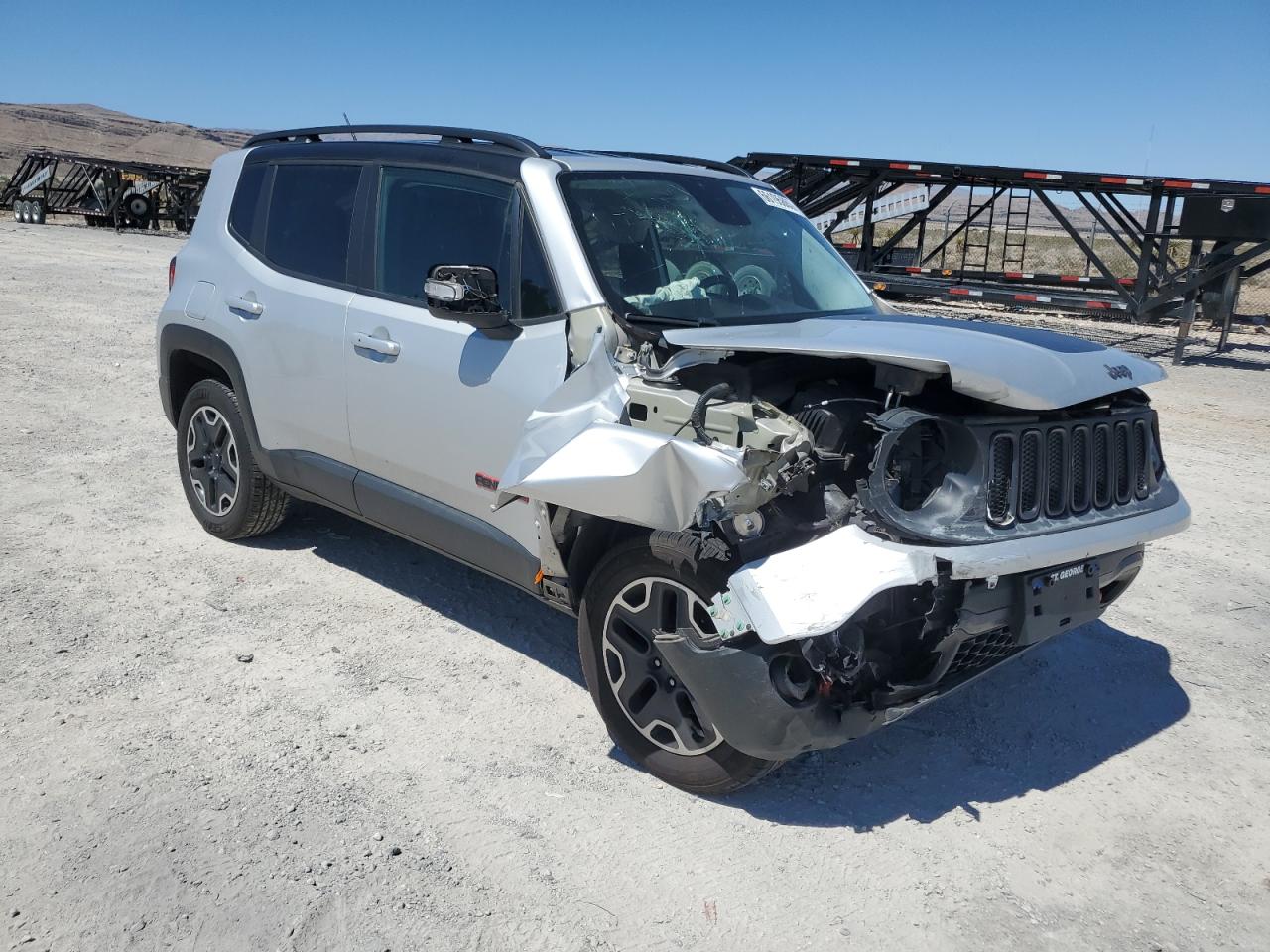 Photo 3 VIN: ZACCJBCB1HPE87654 - JEEP RENEGADE 