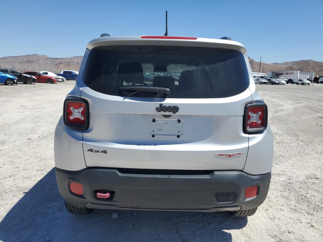 Photo 5 VIN: ZACCJBCB1HPE87654 - JEEP RENEGADE 