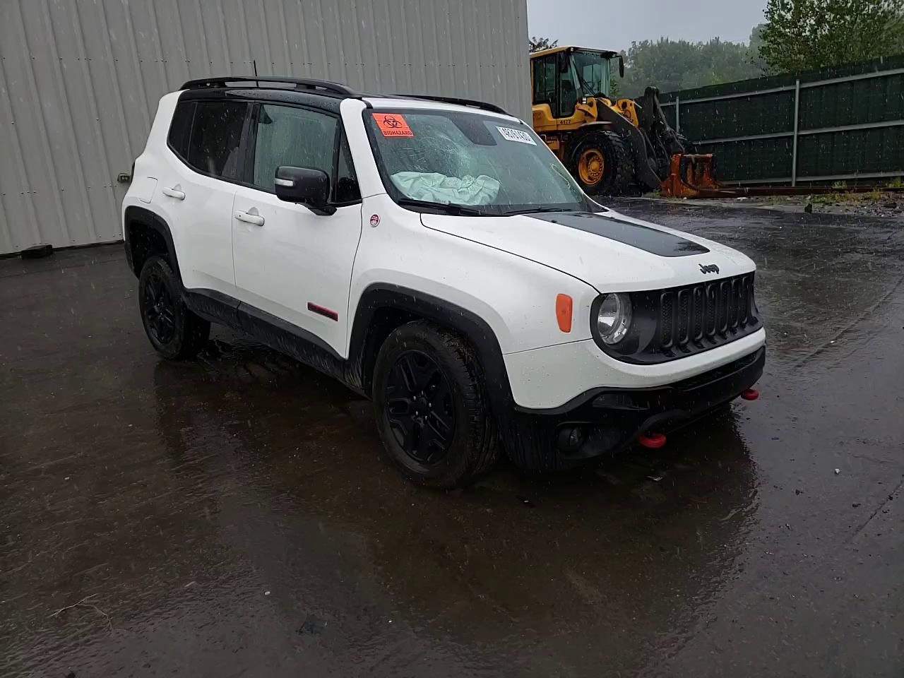 Photo 10 VIN: ZACCJBCB1JPH02388 - JEEP RENEGADE 